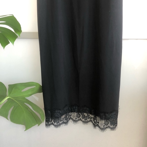 Maxi Lace Trim Dress - Picture 4 of 5